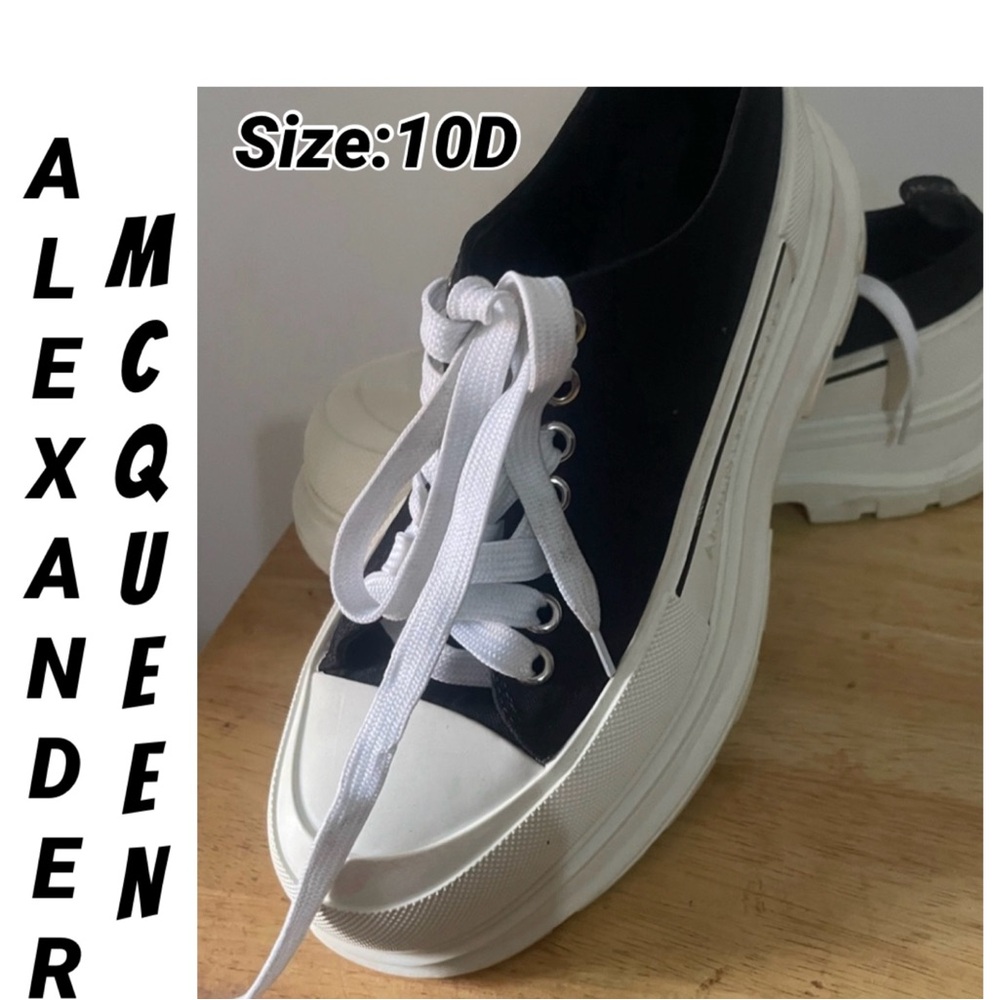 👞👟Markdown 1/2 Off 👟👞Tread Slick Chic Black and White Platform Sneakers